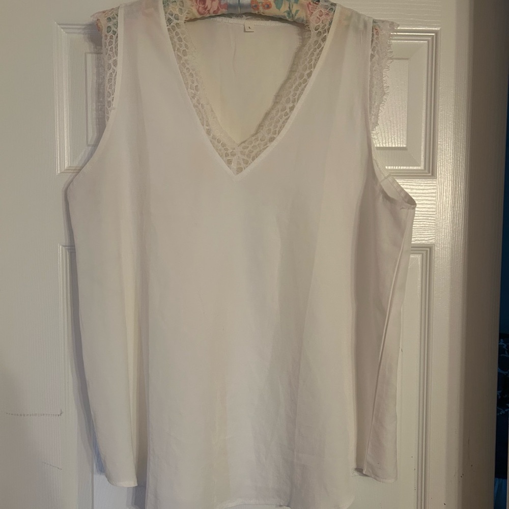 White Lace Trim Sleeveless Top